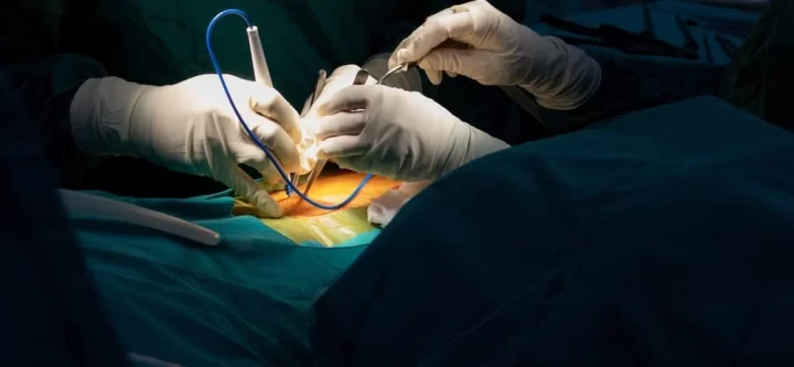 Who-Is-a-Candidate-for-Minimally-Invasive-Spine-Surgery-2-1